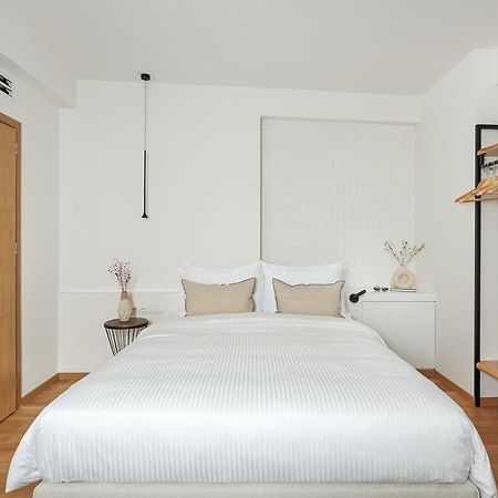 Petrou Suites ヨアニナ エクステリア 写真